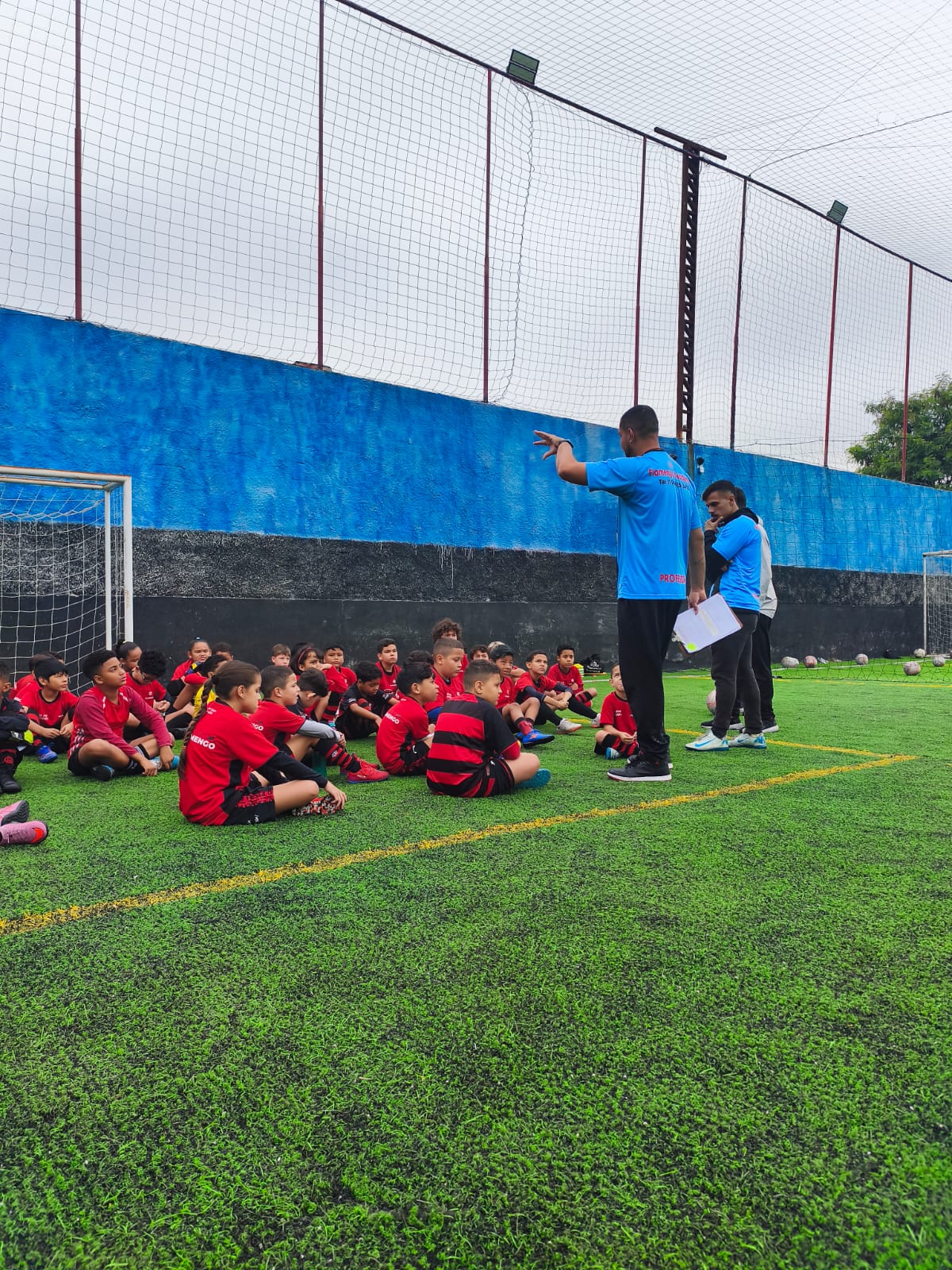 Escola Flamengo Carapicuíba